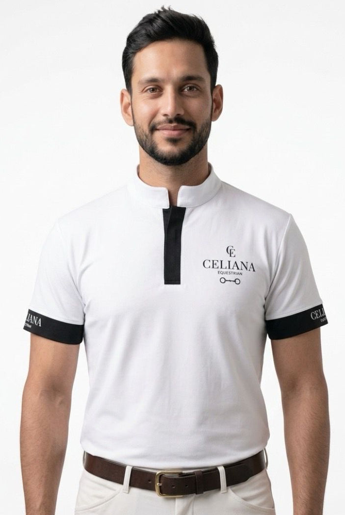 Polo de equitación blanco para hombre con cuello mao negro, logo Celiana Equestrian bordado en el pecho y ribetes negros en las mangas, llevado por un jinete, fondo blanco